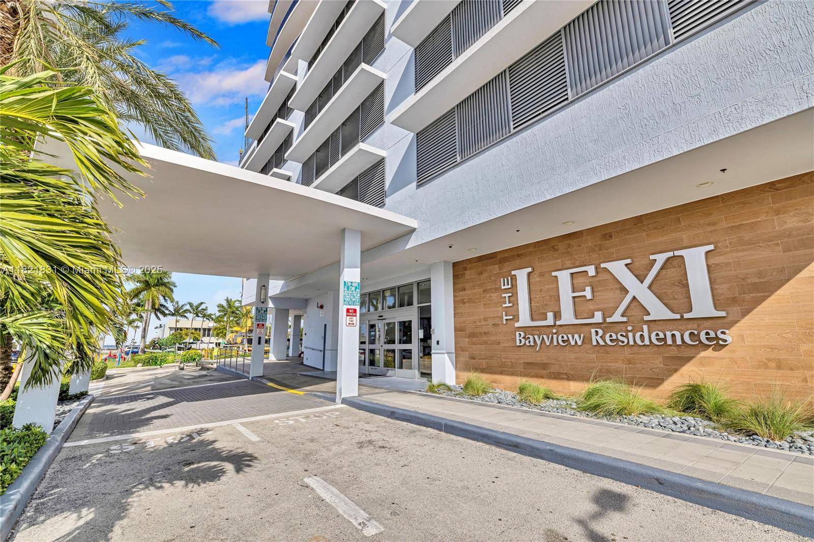 THE LEXI CONDO - Residential