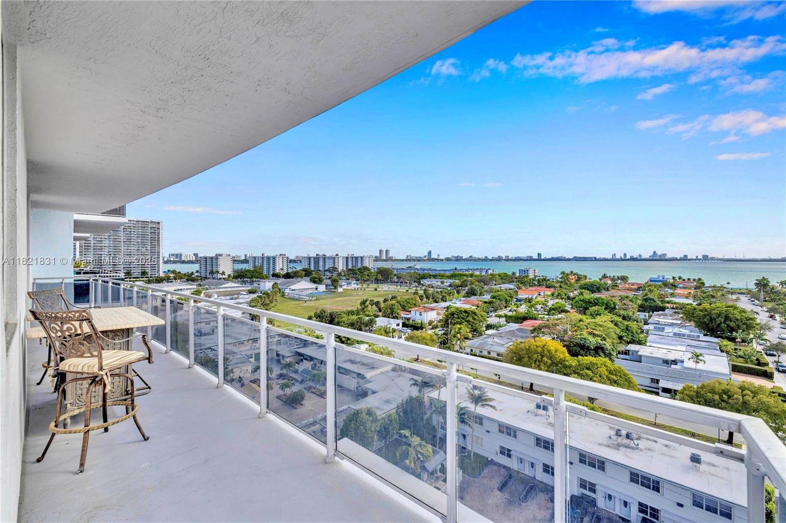 THE LEXI CONDO - Residential