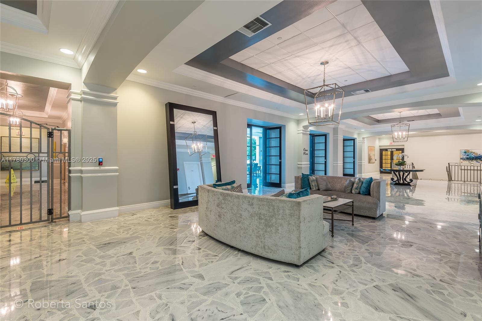 WAVE CONDO - Residential Lease