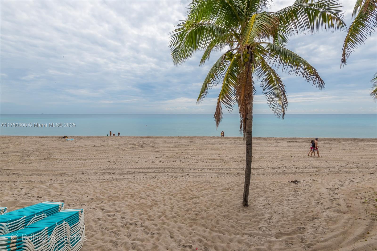 WAVE CONDO - Residential Lease