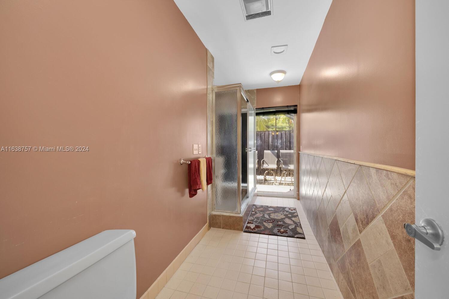 PINEWOOD ESTATES SECOND A - Residential