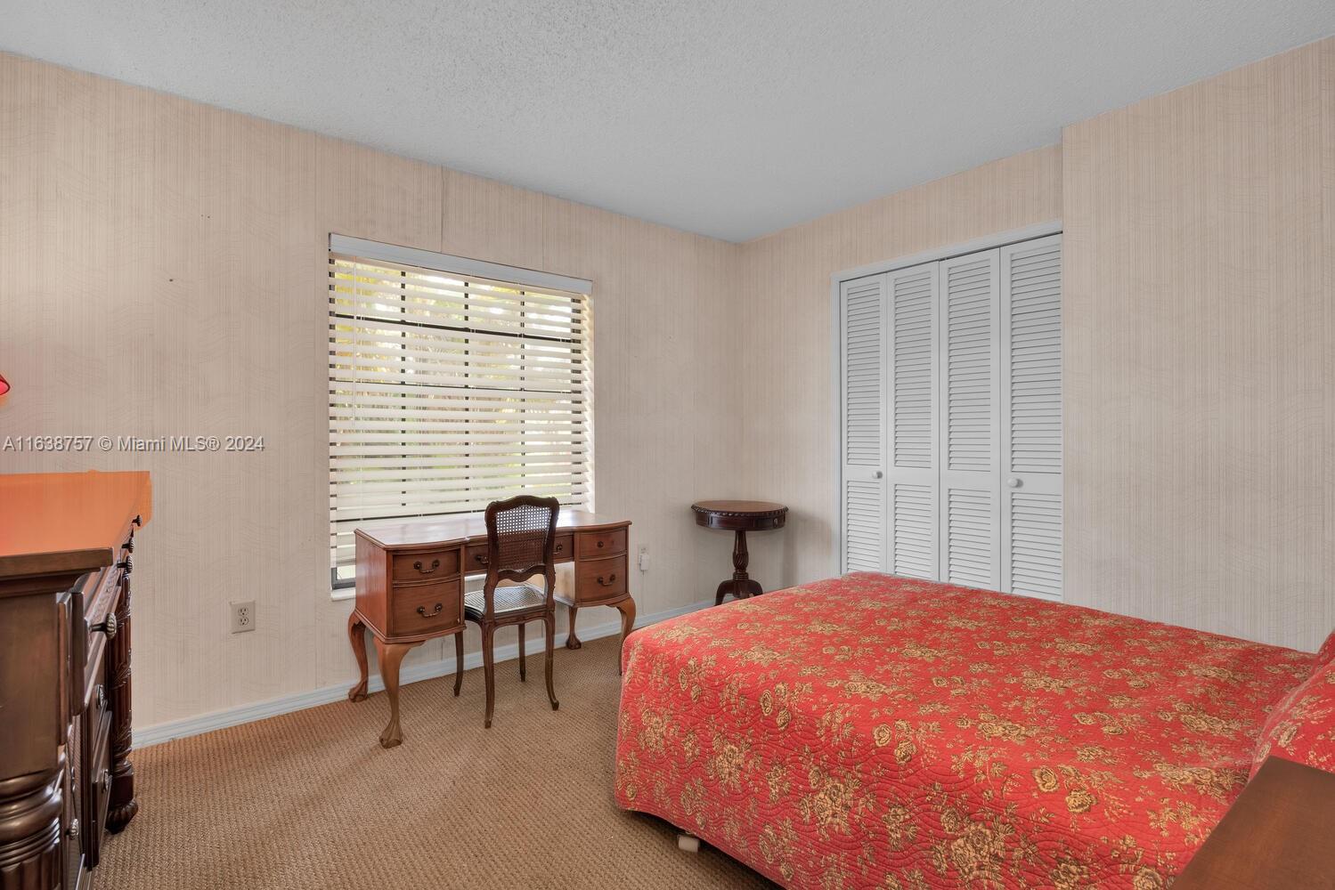 PINEWOOD ESTATES SECOND A - Residential