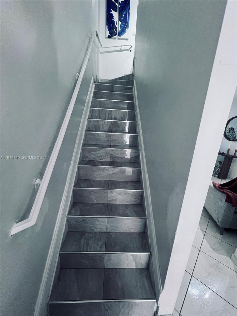 GRAND VISTA CONDO - Residential