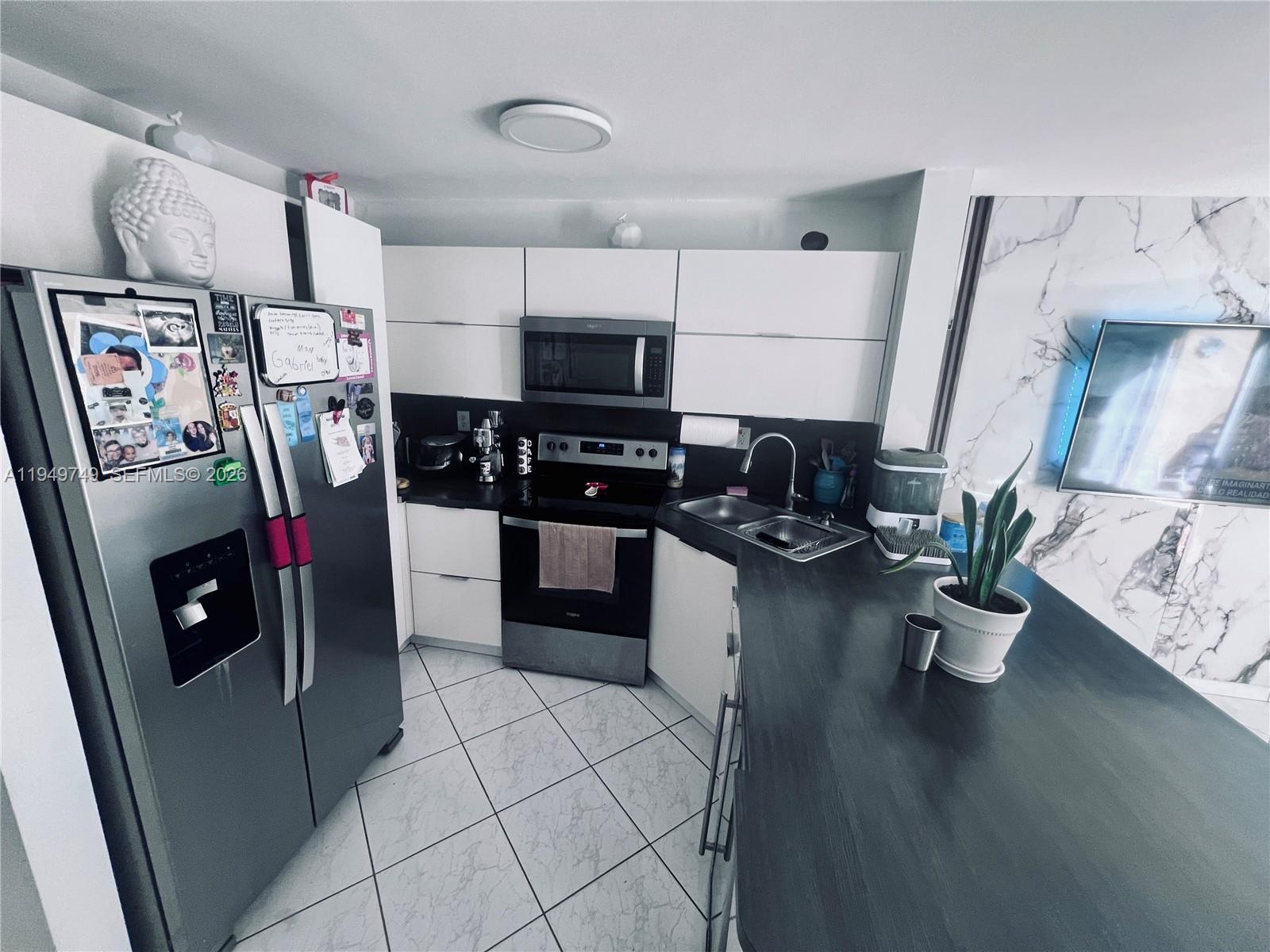 GRAND VISTA CONDO - Residential