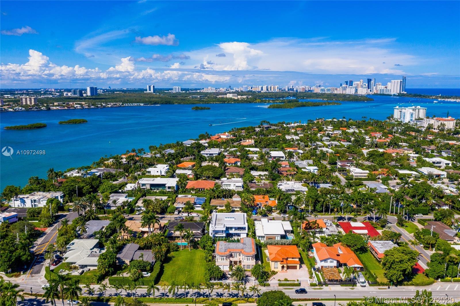 BAY HARBOR ISLAND - Residential