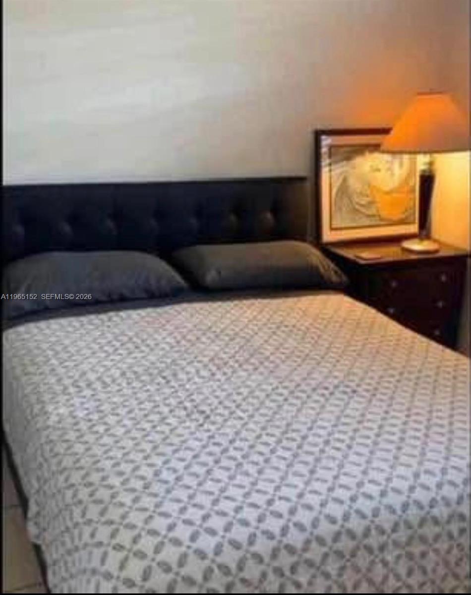 1530 NE 191st St 145