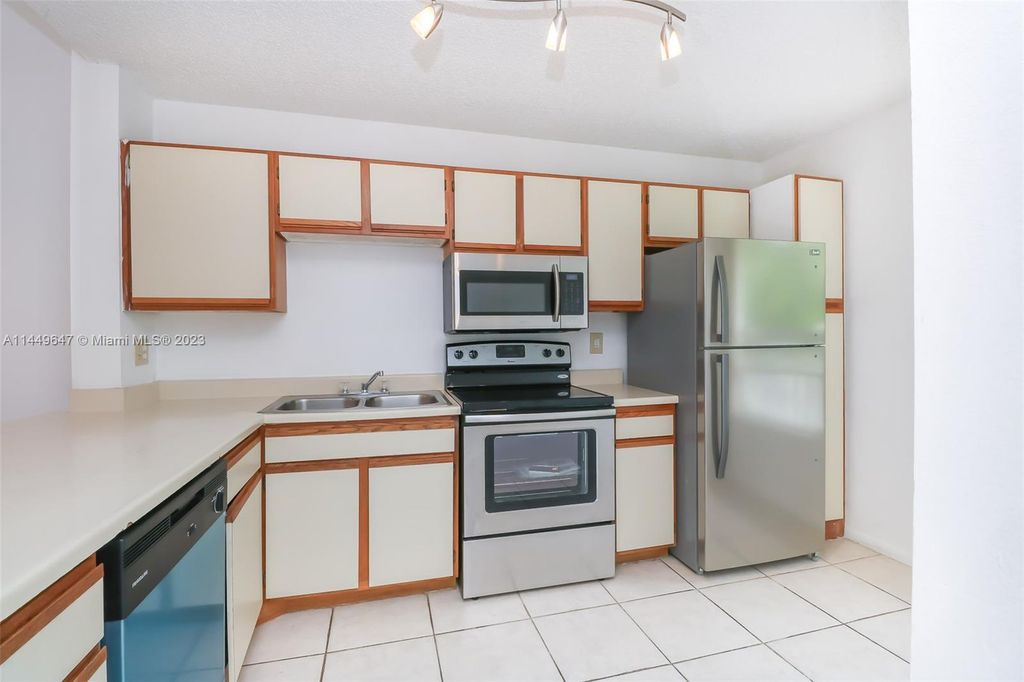 Photo of 8051 SW 21st Ct #8051, Miramar, FL 33025 (MLS # A11449647)