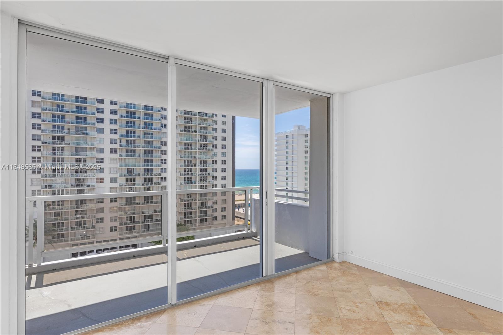 5700 Collins Ave 10D