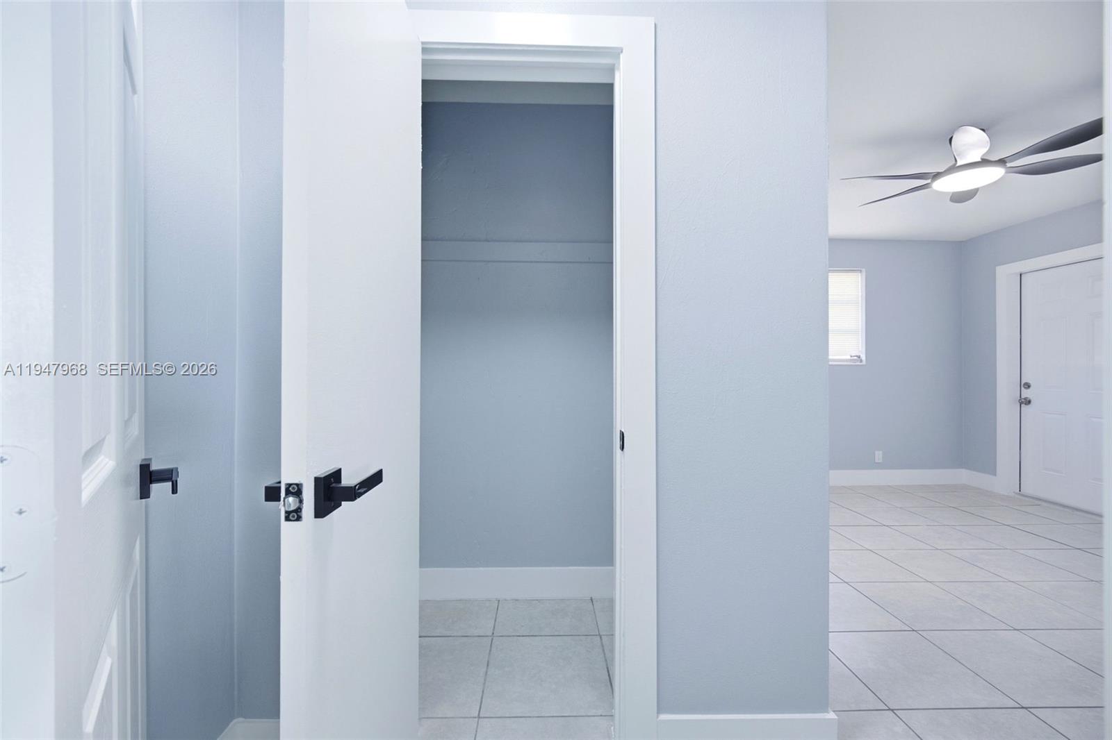 HOLLYWOOD TERRACE - Residential Income