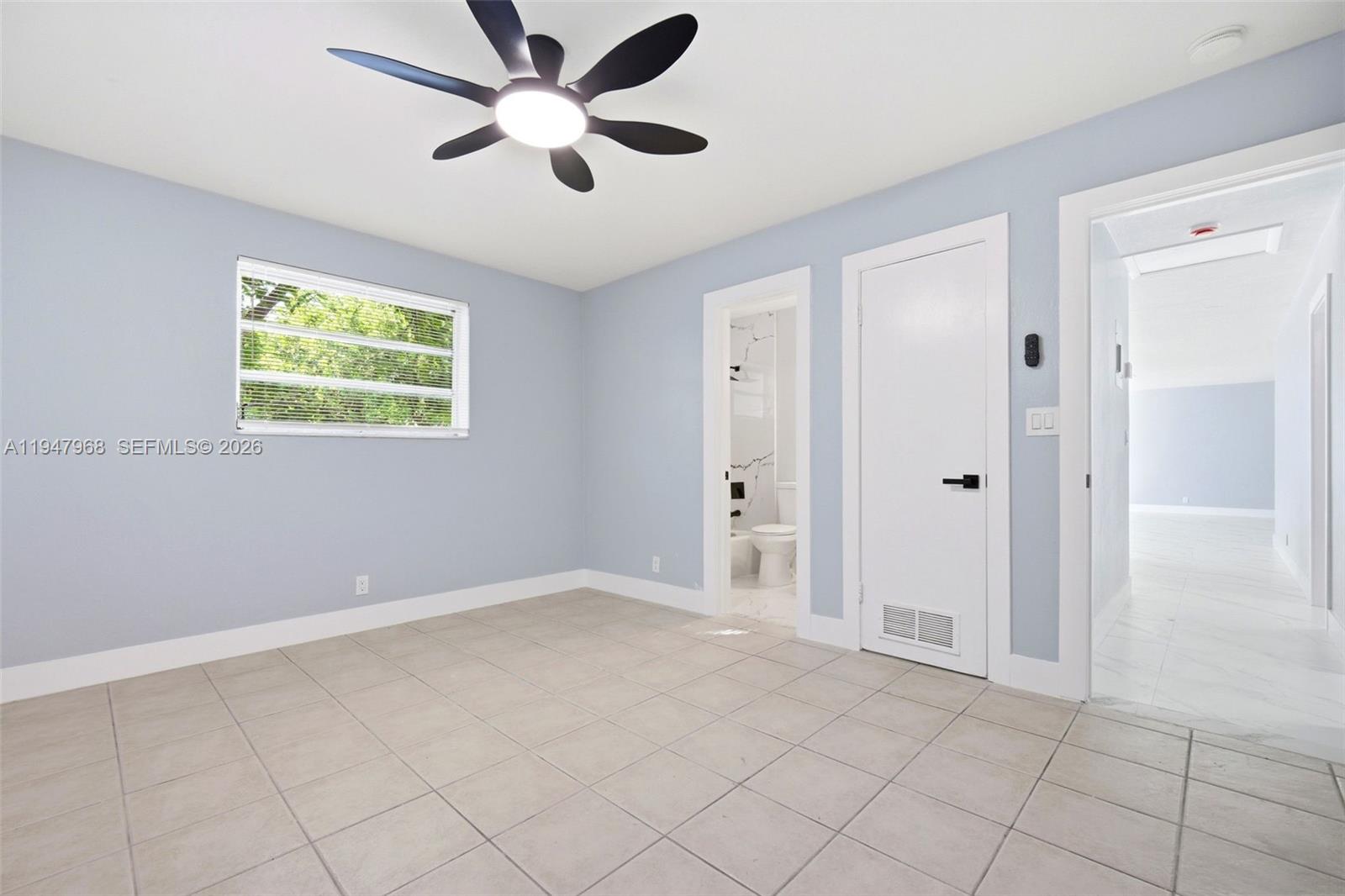 HOLLYWOOD TERRACE - Residential Income