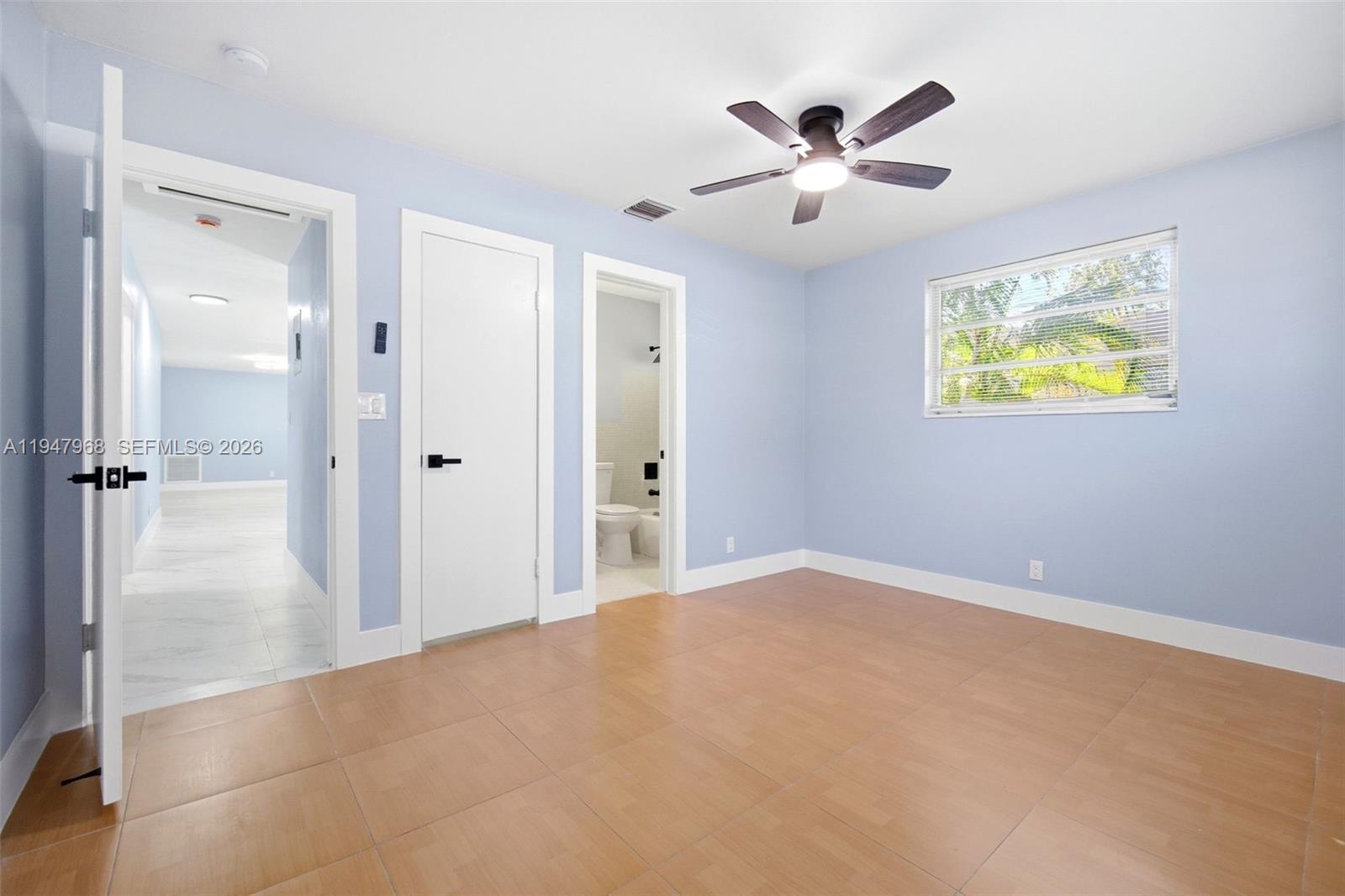 HOLLYWOOD TERRACE - Residential Income