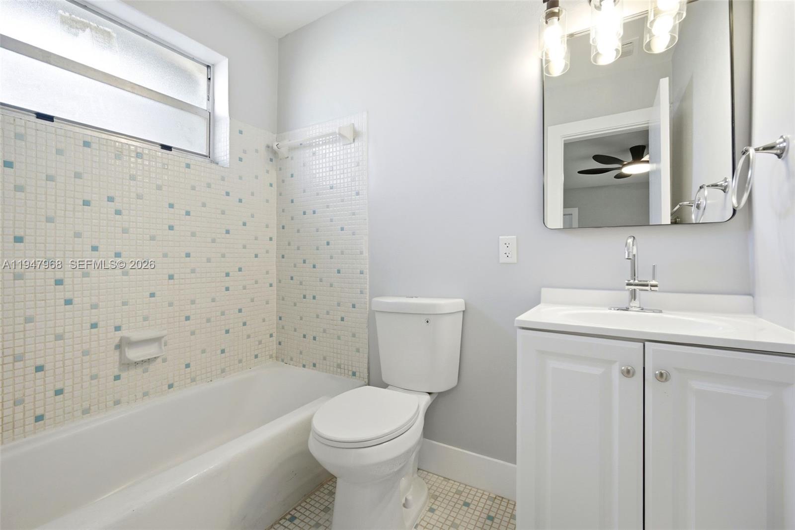 HOLLYWOOD TERRACE - Residential Income