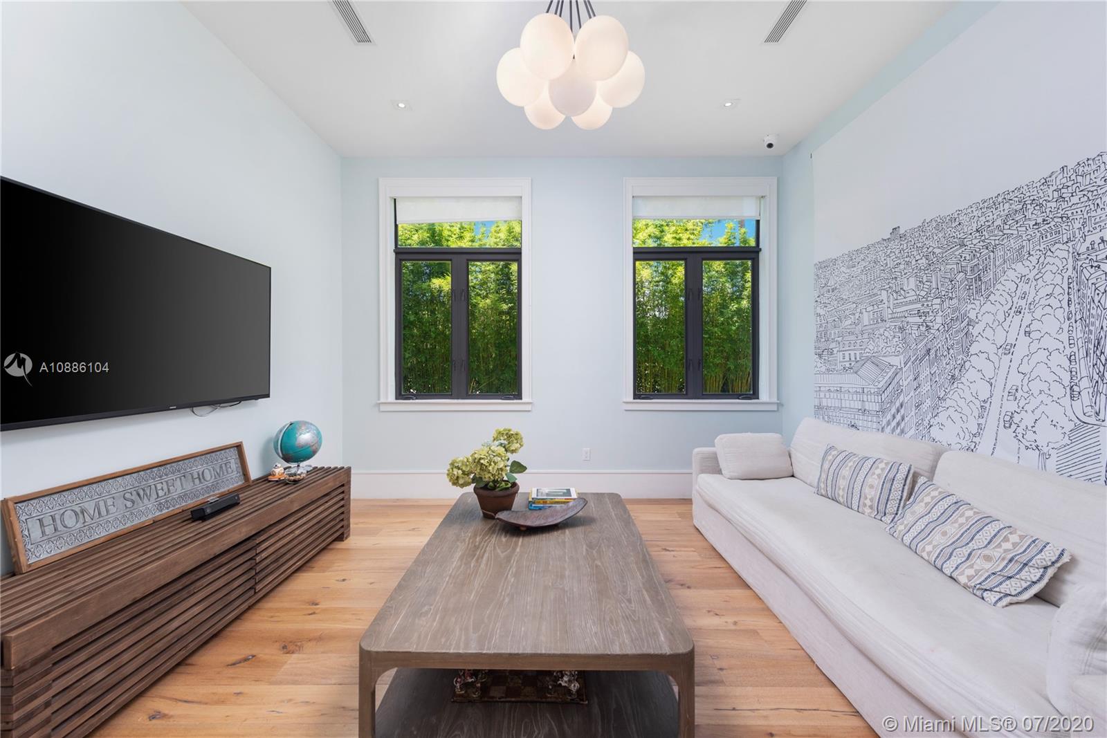 COCOA PLUM HEIGHTS SUB - Residential