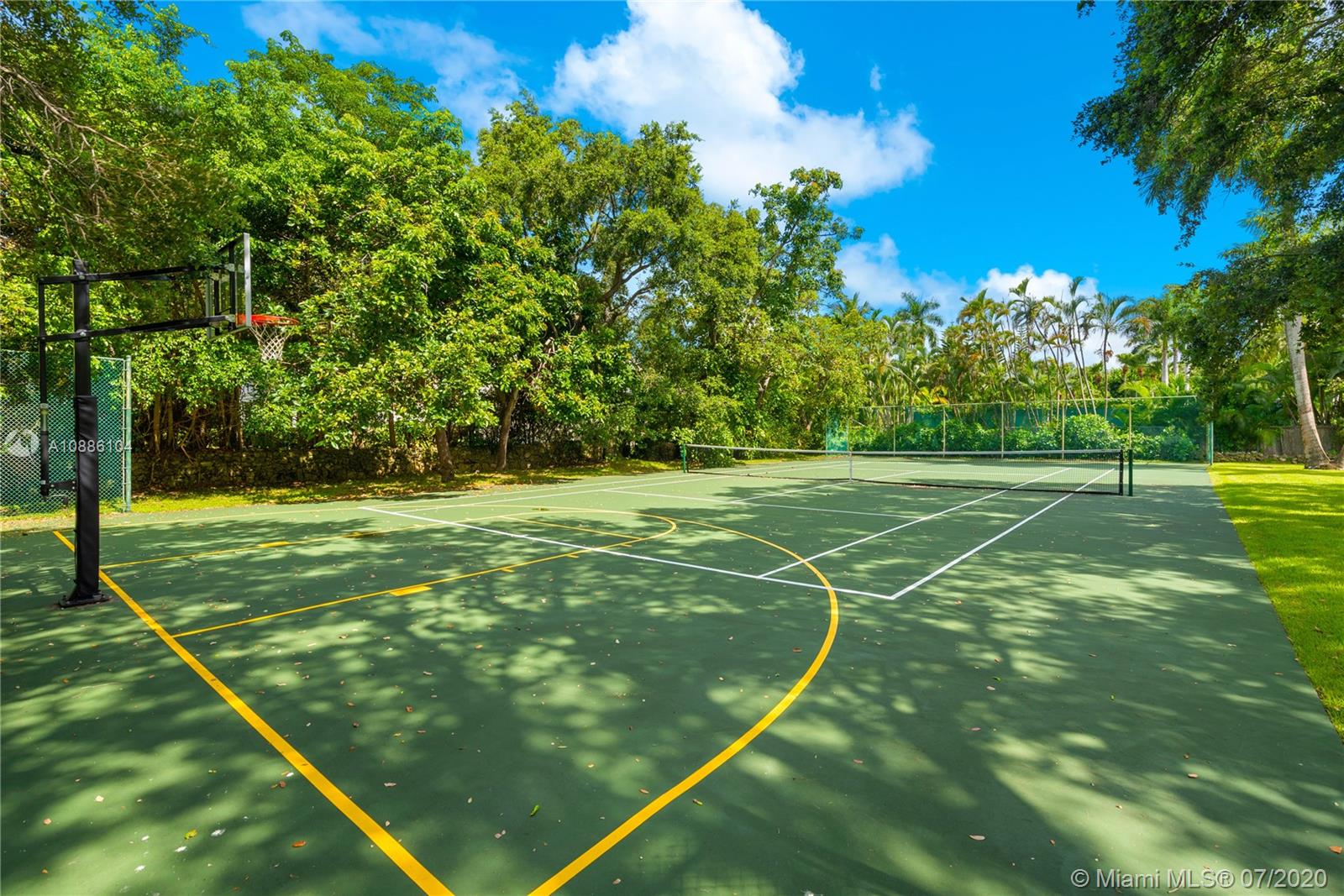 COCOA PLUM HEIGHTS SUB - Residential