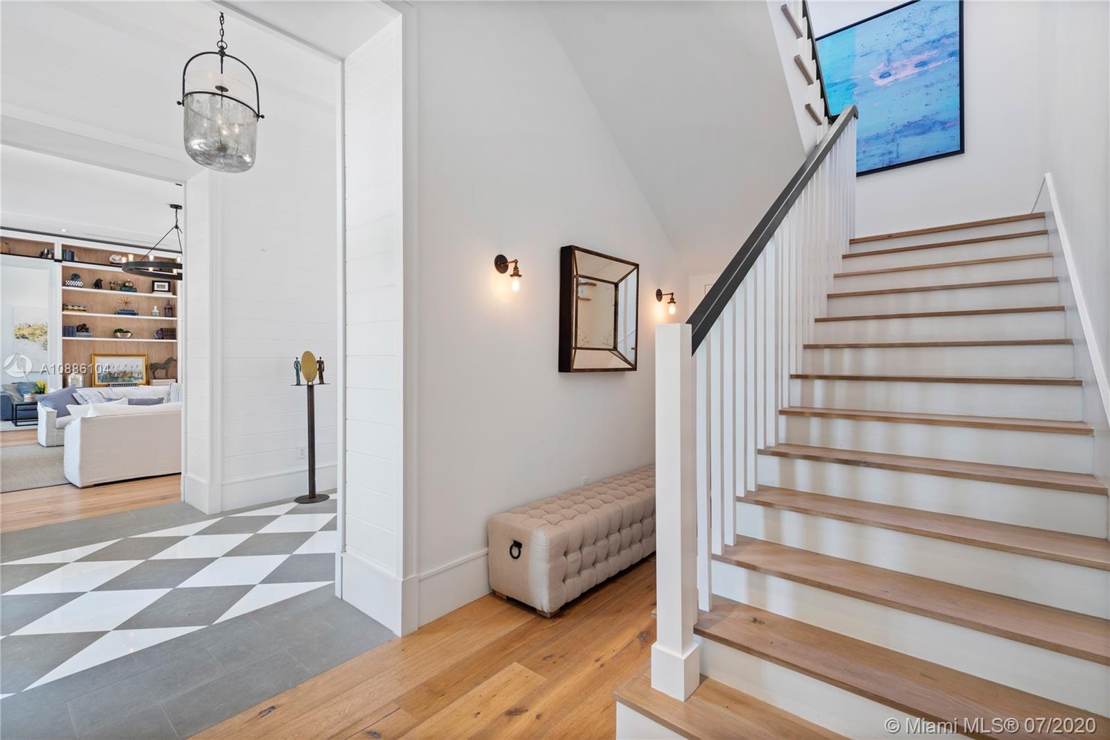 COCOA PLUM HEIGHTS SUB - Residential