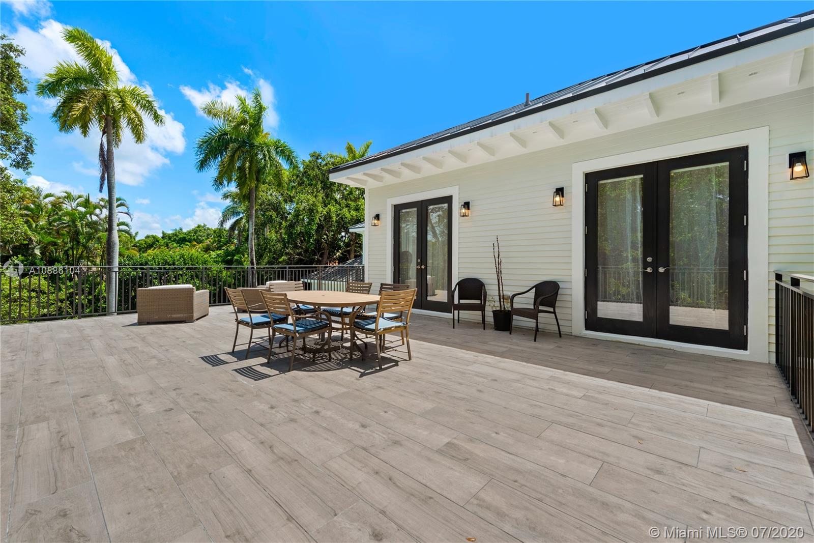 COCOA PLUM HEIGHTS SUB - Residential