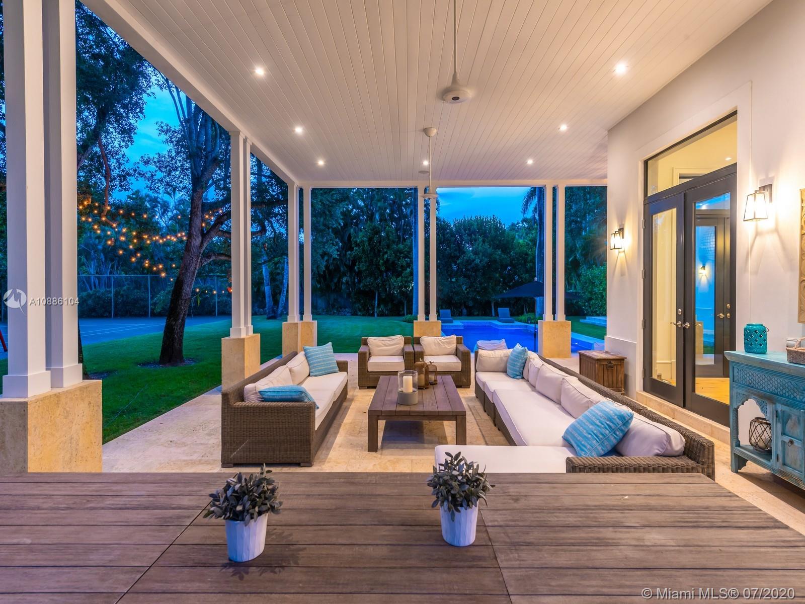 COCOA PLUM HEIGHTS SUB - Residential