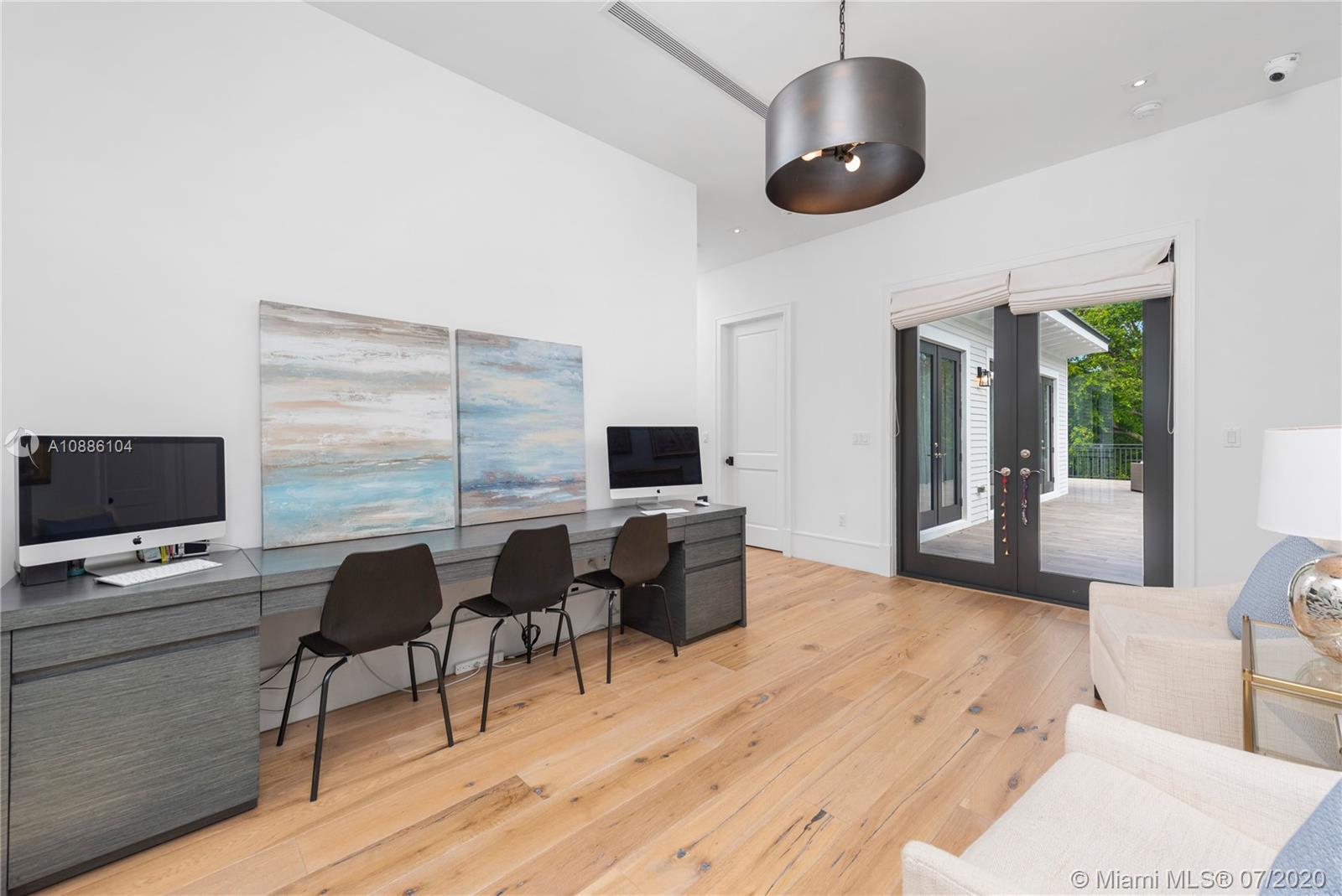 COCOA PLUM HEIGHTS SUB - Residential