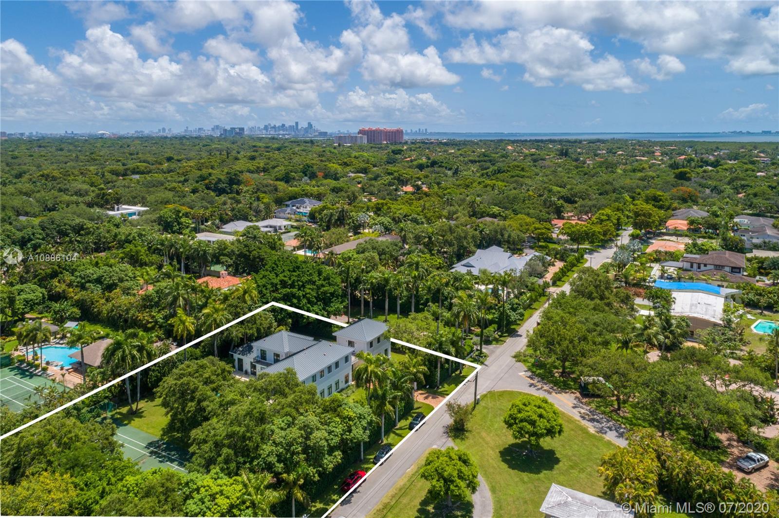 COCOA PLUM HEIGHTS SUB - Residential