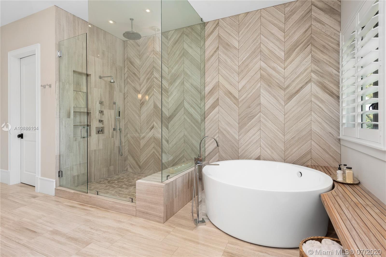 COCOA PLUM HEIGHTS SUB - Residential