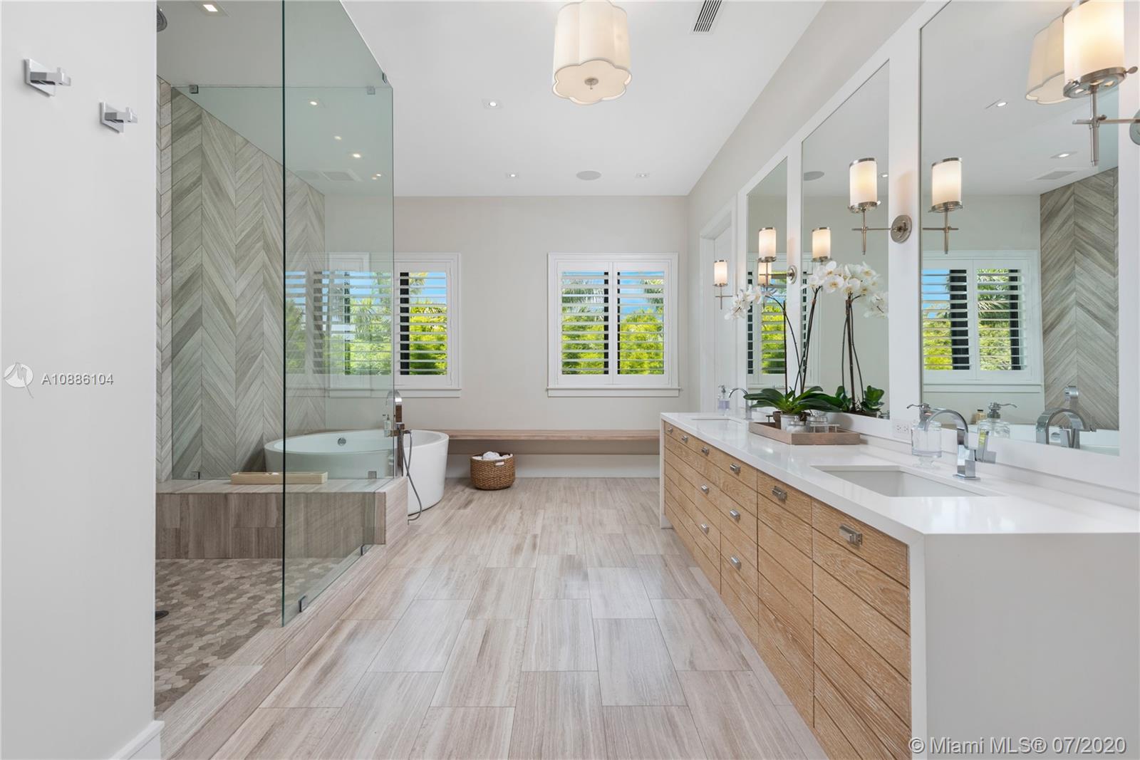 COCOA PLUM HEIGHTS SUB - Residential