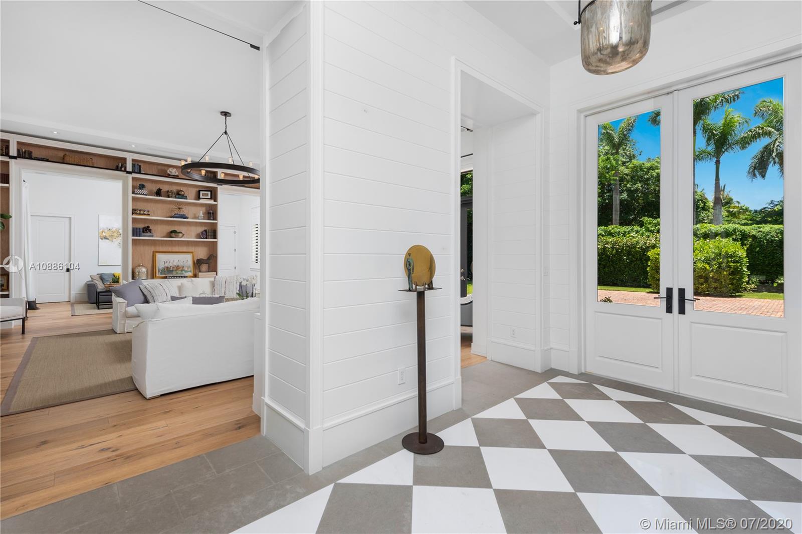 COCOA PLUM HEIGHTS SUB - Residential