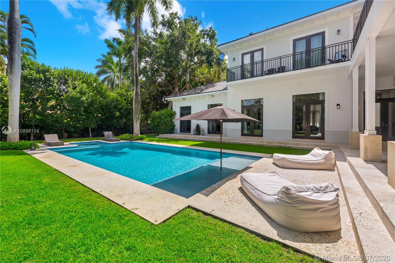 COCOA PLUM HEIGHTS SUB - Residential