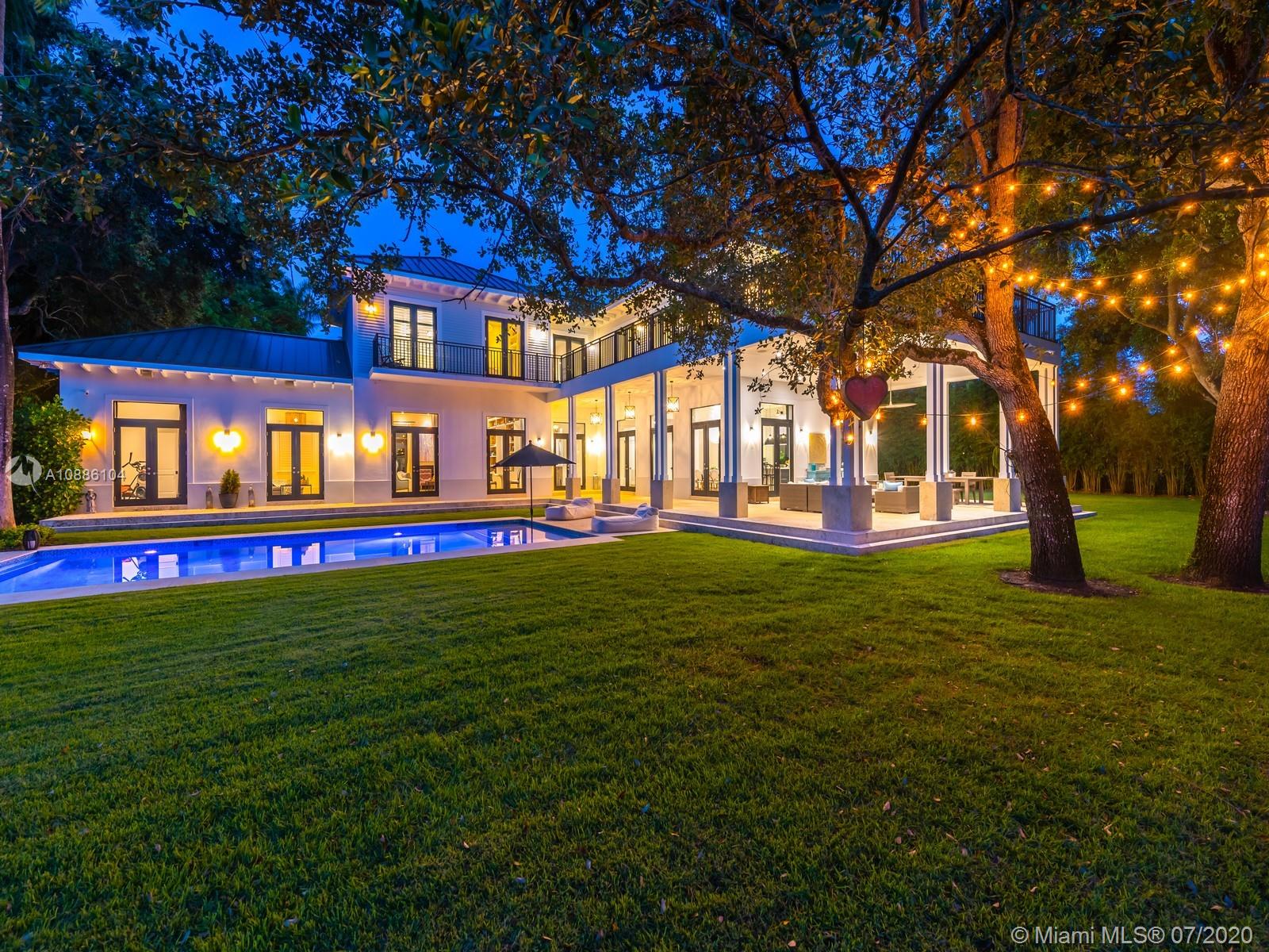 COCOA PLUM HEIGHTS SUB - Residential