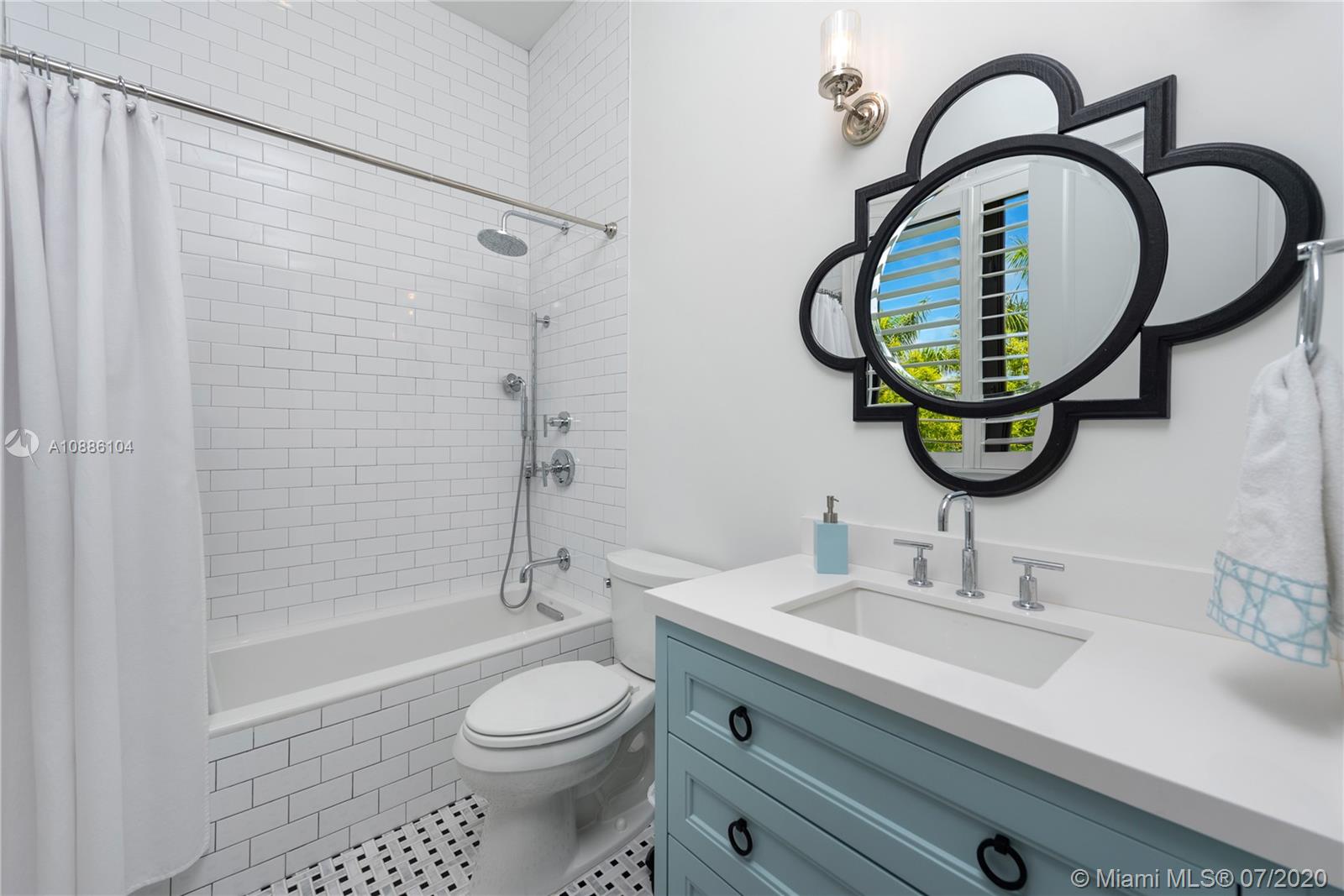 COCOA PLUM HEIGHTS SUB - Residential