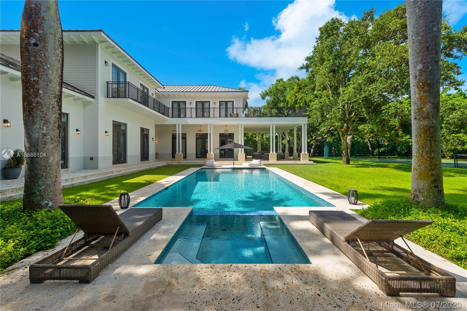 COCOA PLUM HEIGHTS SUB - Residential