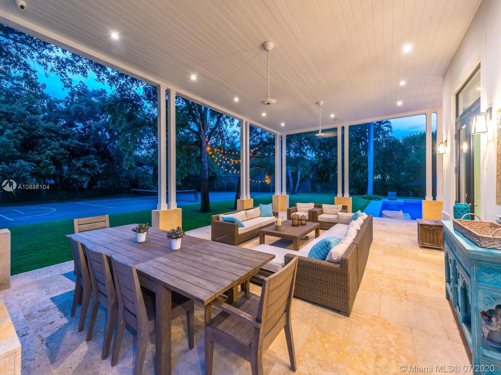 COCOA PLUM HEIGHTS SUB - Residential