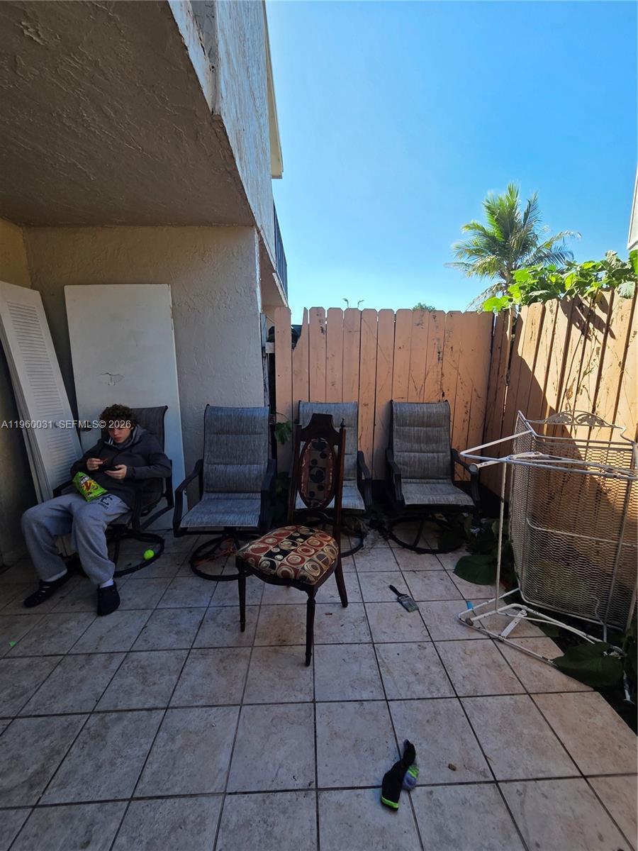 VIEW WEST CONDO PH I - Residential