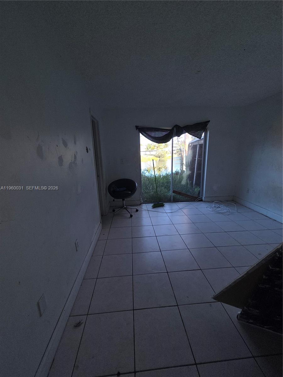 VIEW WEST CONDO PH I - Residential