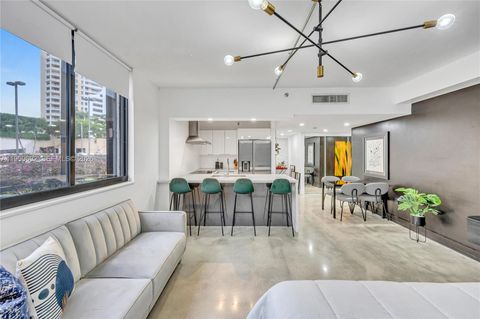 540 Brickell Key Dr 409 Miami FL 33131