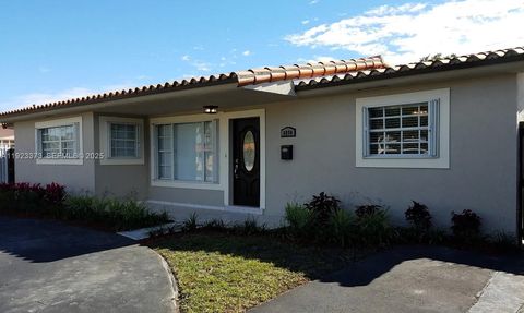 8090 W 18th Lane Rd Hialeah FL 33014