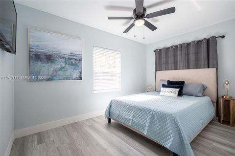 Tiny photo for 1236 NE 16th Ave, Fort Lauderdale, FL 33304 (MLS # A11976833)