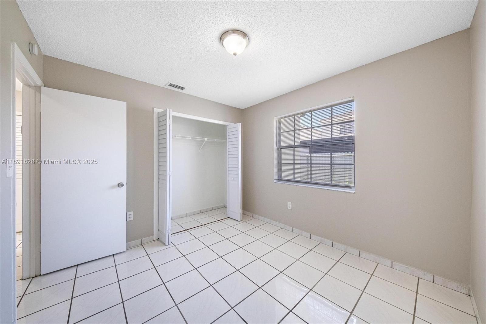 AMERICAN HOMES 2ND ADDN - Residential