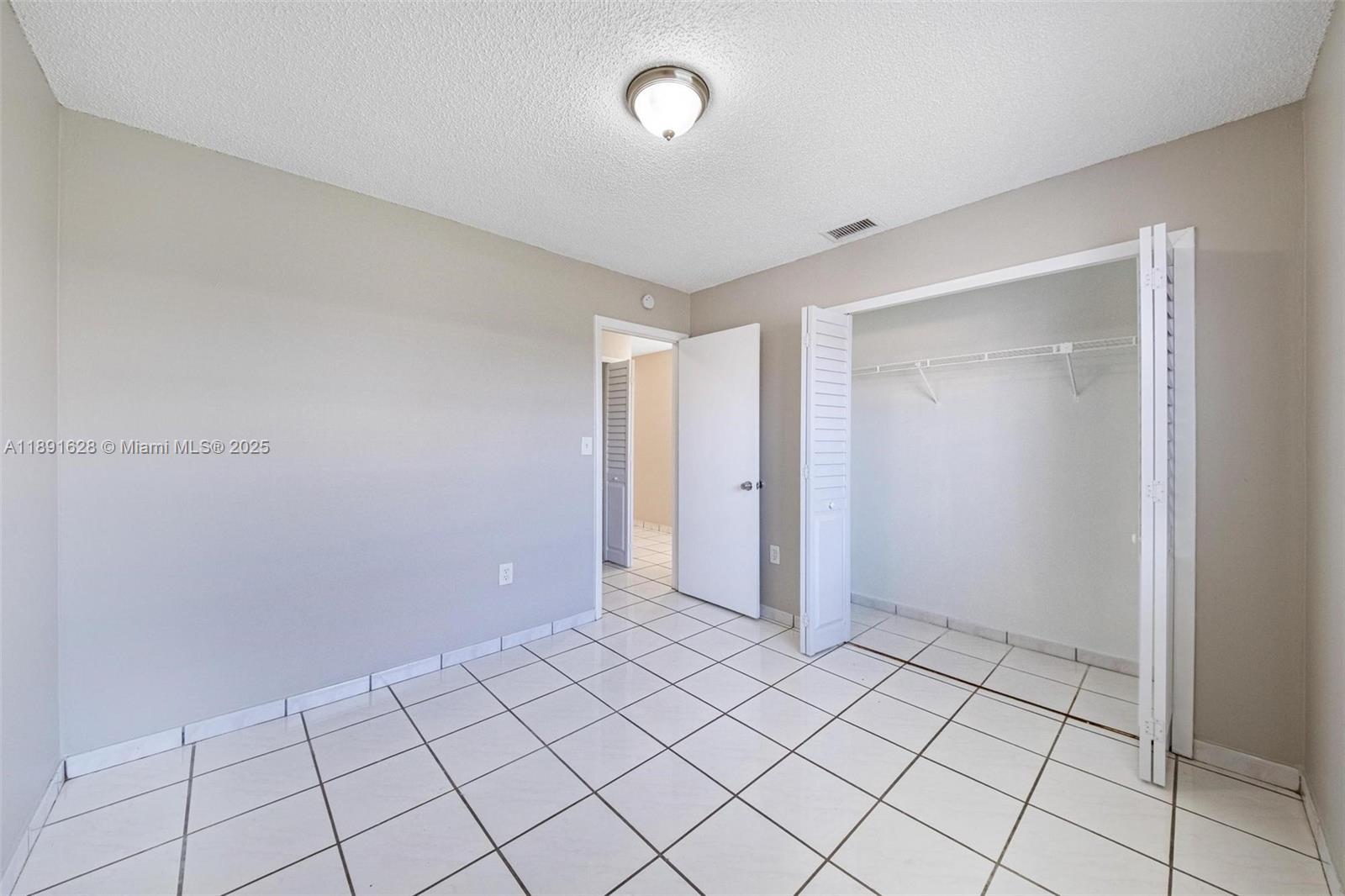 AMERICAN HOMES 2ND ADDN - Residential