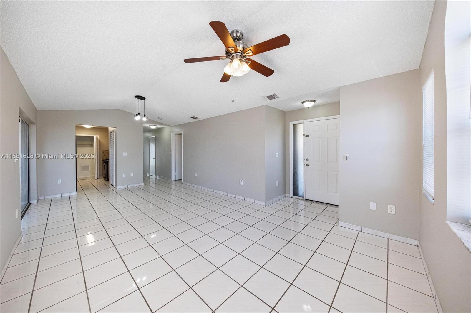 AMERICAN HOMES 2ND ADDN - Residential