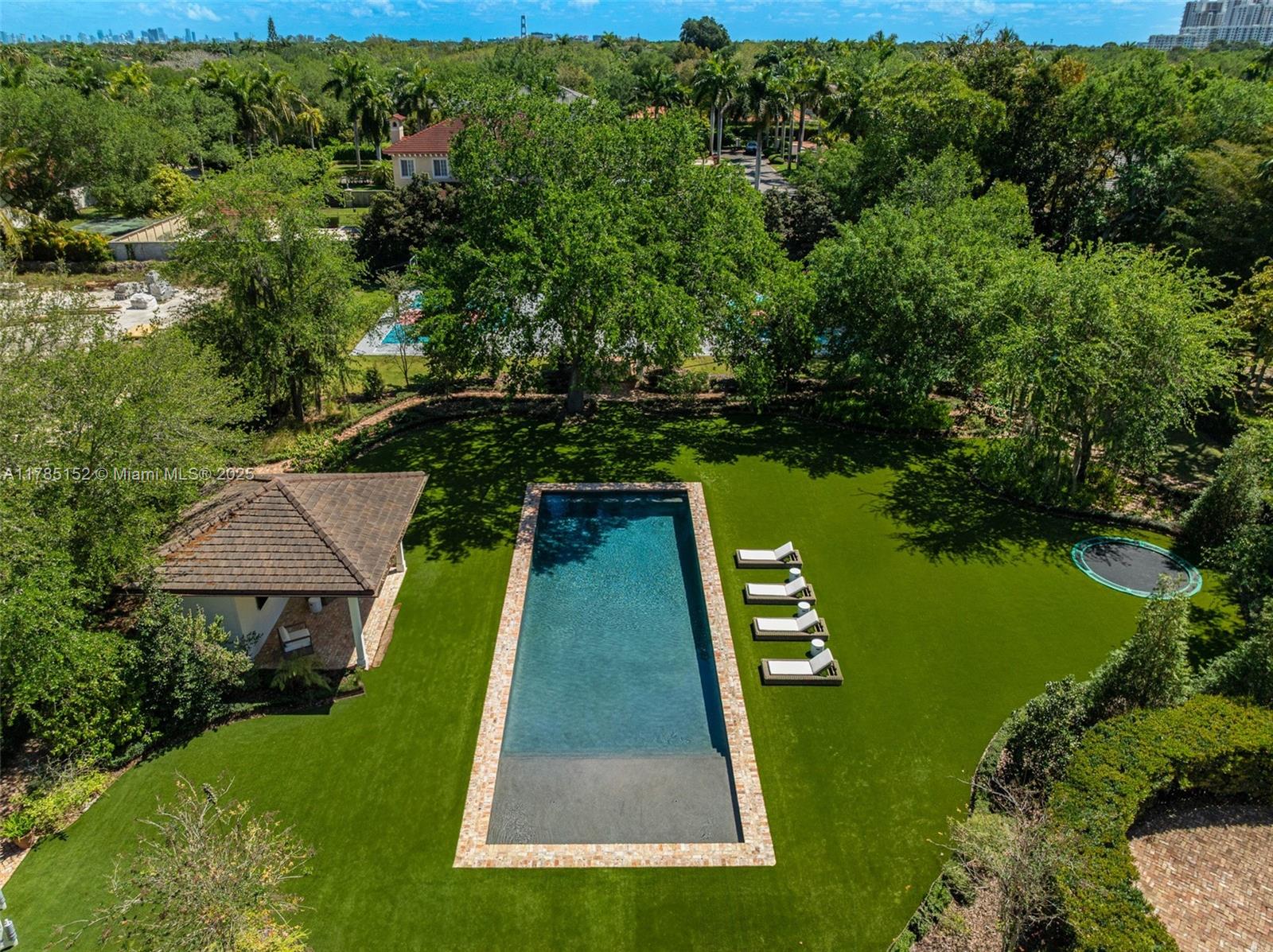 SUNSET GROVE 2ND AMD - Residential