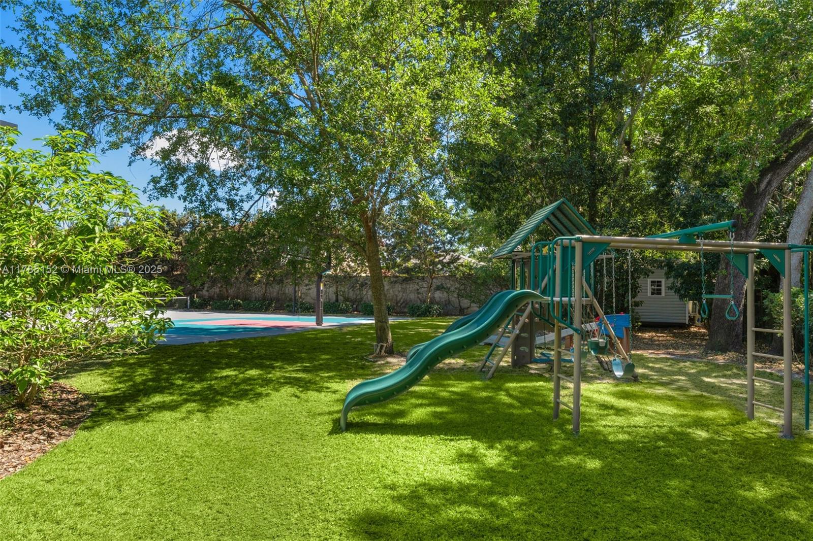 SUNSET GROVE 2ND AMD - Residential