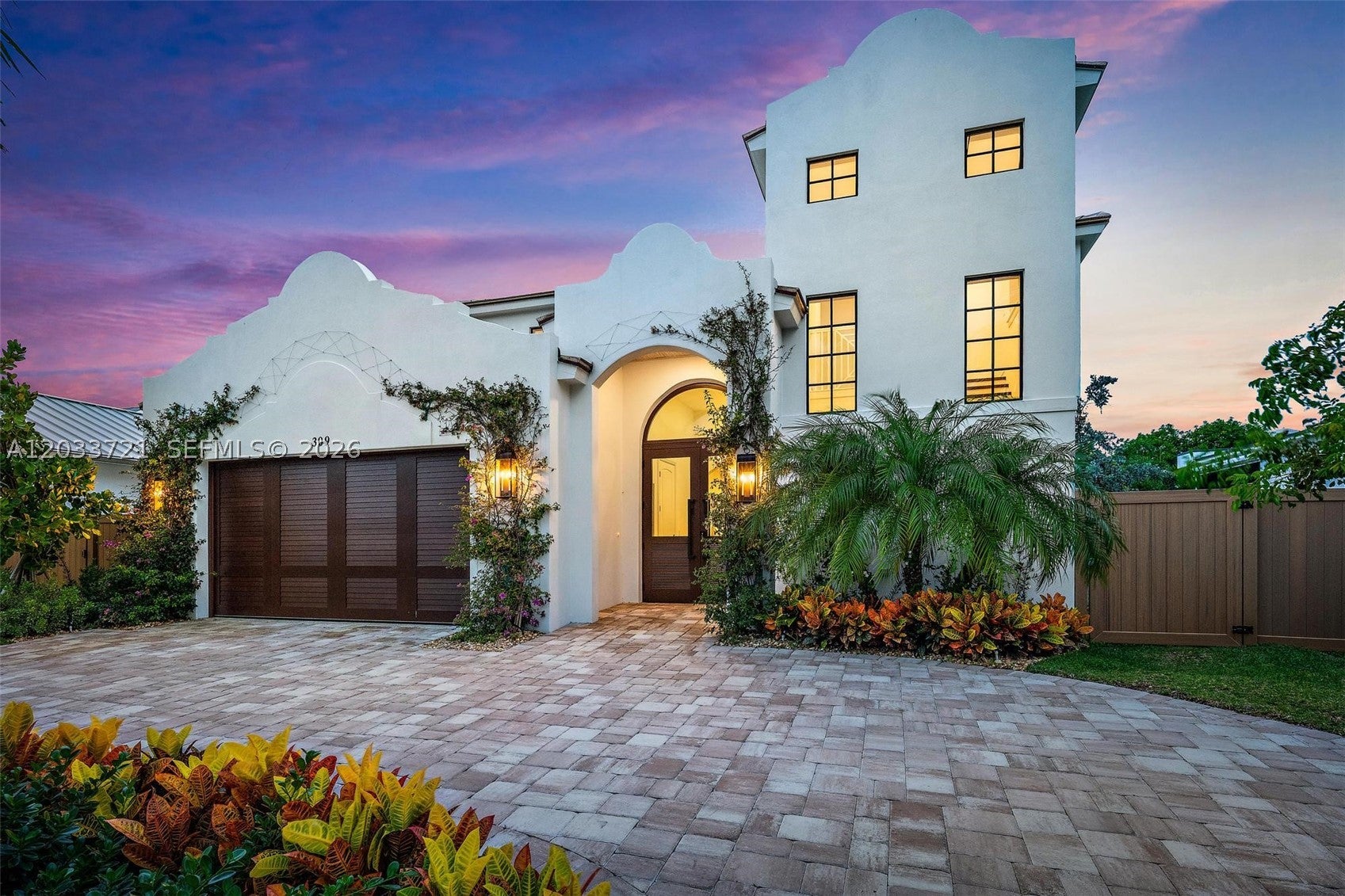 Photo 1 of 31 — 309 Cascade Ln, Palm Beach Shores, FL 33404