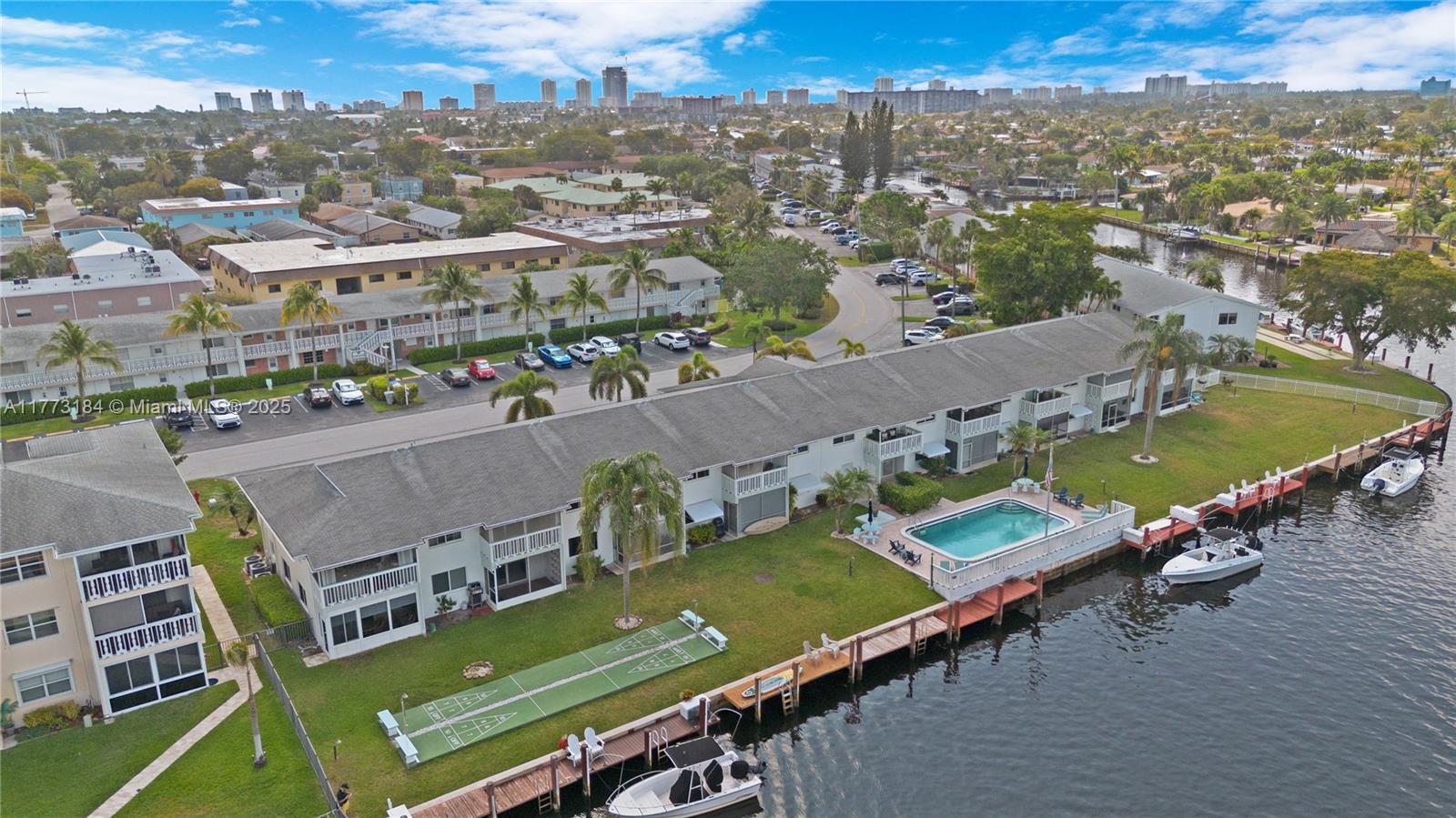 Palm Terrace - Residential