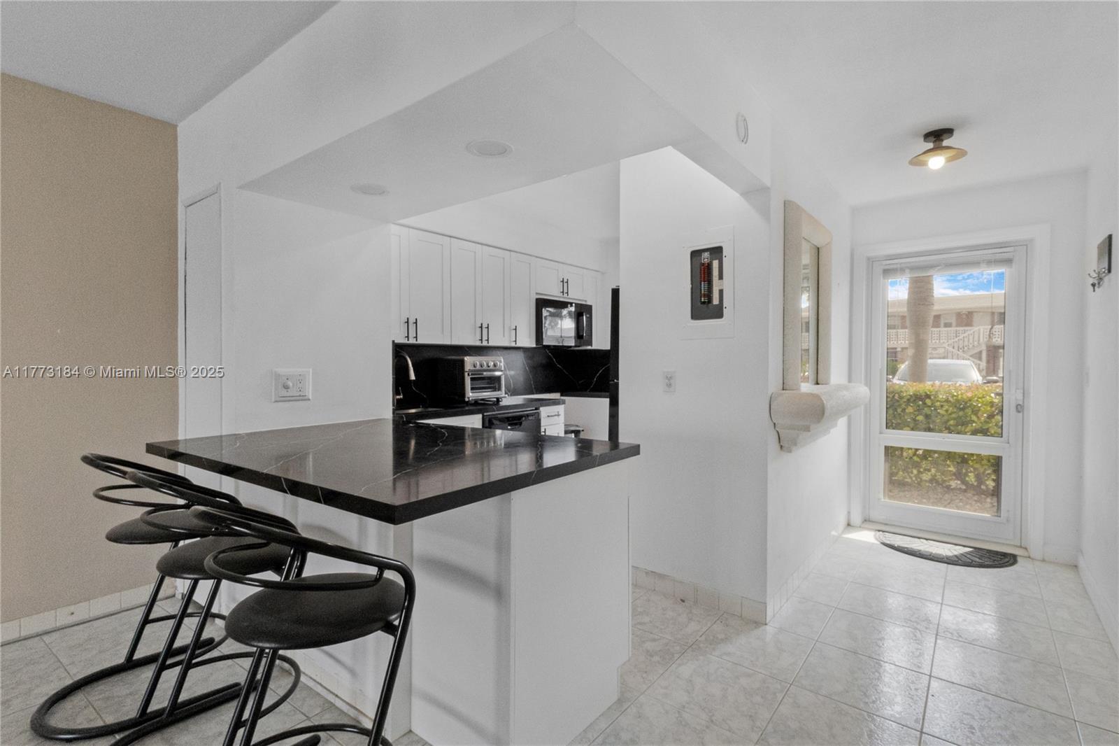 Palm Terrace - Residential