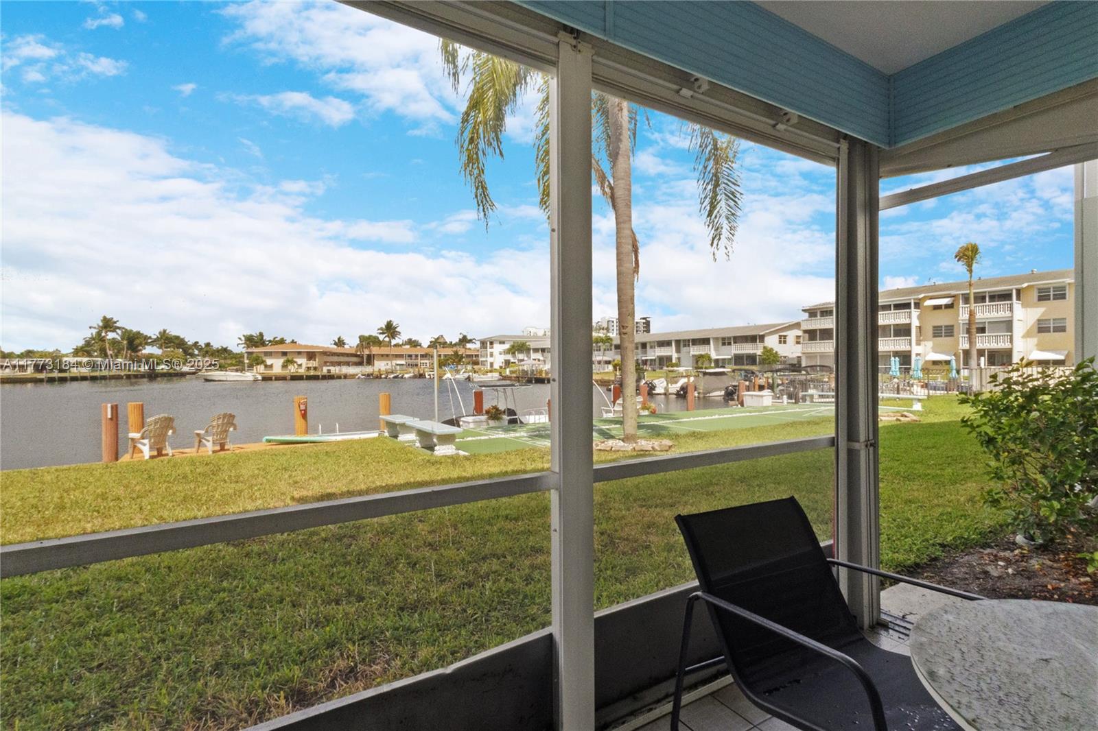 Palm Terrace - Residential