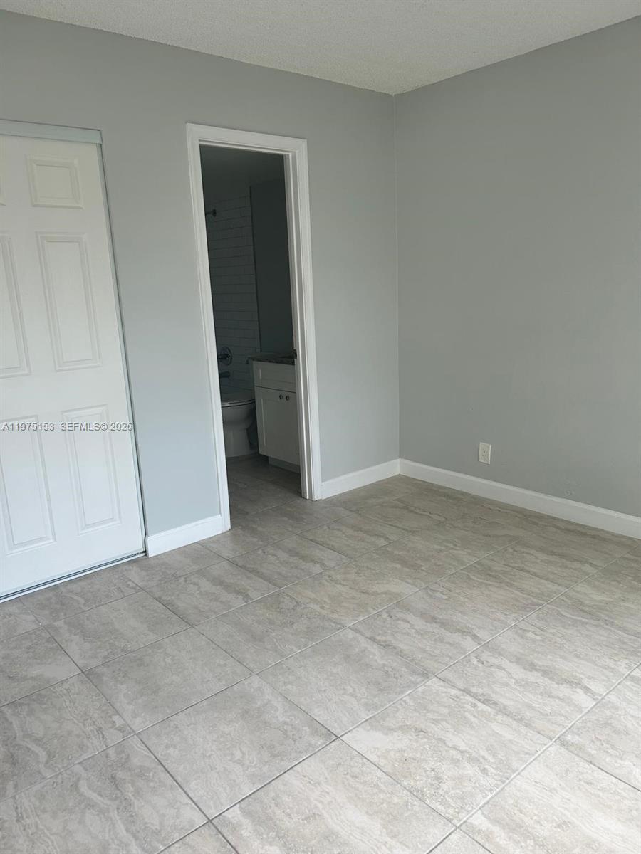 LAKEWOOD VILLAGE - Residential Lease