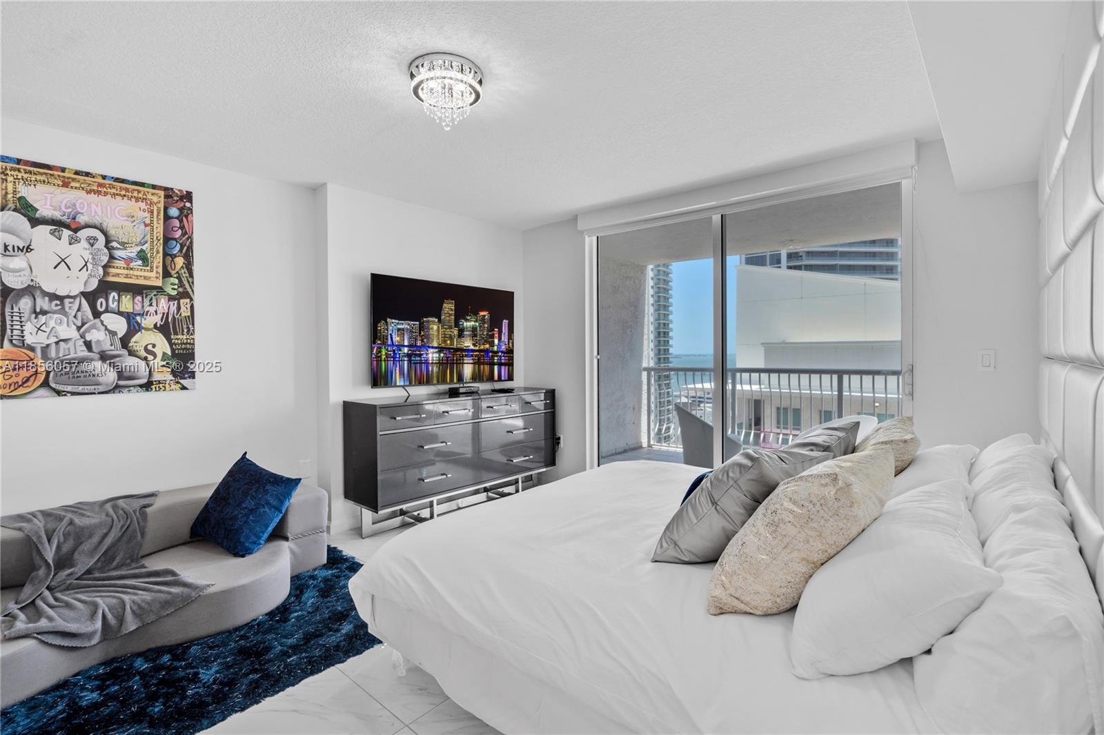 THE CLUB AT BRICKELL BAY - Residential