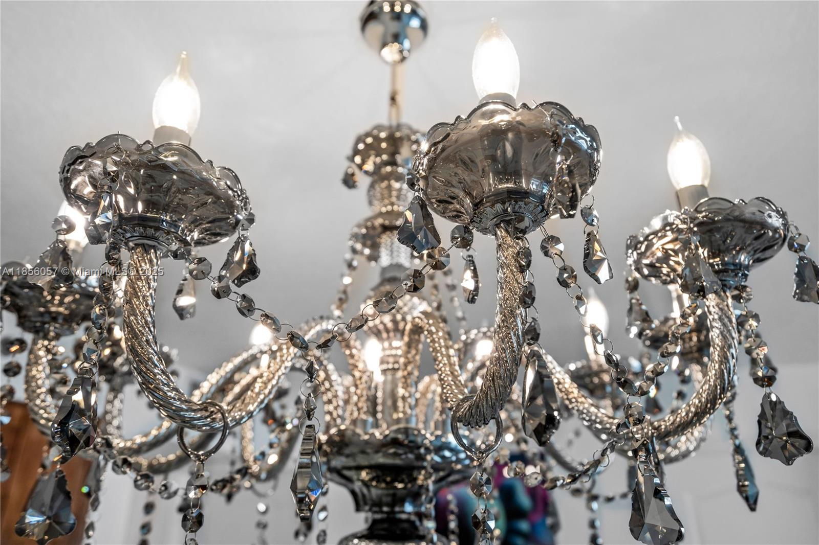 THE CLUB AT BRICKELL BAY - Residential