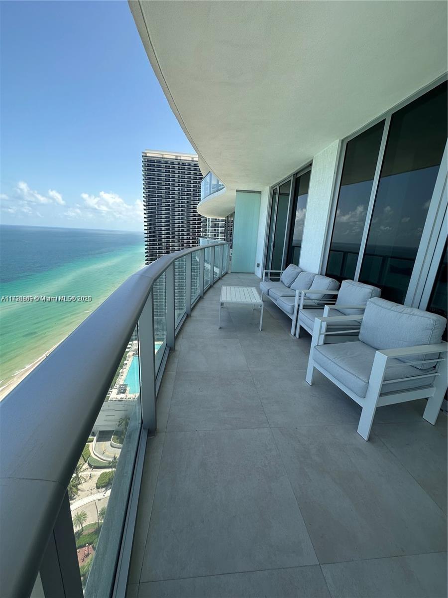 4111 SOUTH OCEAN DRIVE CO - Residential
