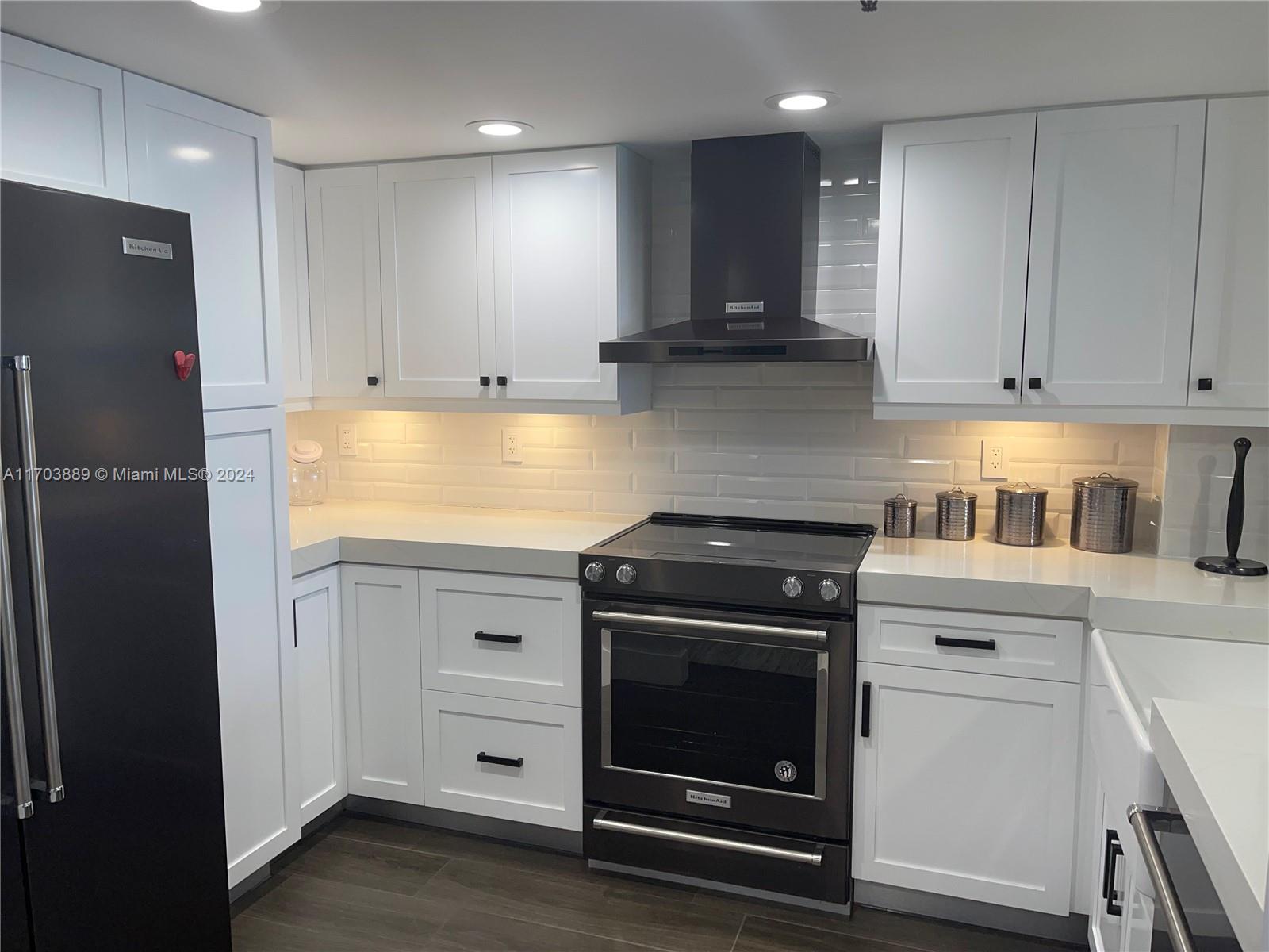 CLUB ATLANTIS CONDO - Residential Lease